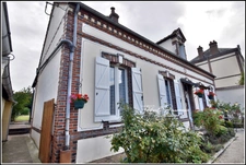 Maison à vendre 7 pièces DAMVILLE (27)