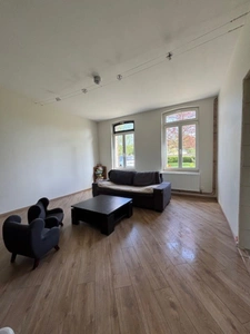 NOUVEAUTÉ – Maison de caractère rénovée de 183 m² avec fort potentiel
