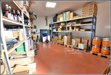 Local commercial + logement attenant — Emplacement stratégique en sortie N154