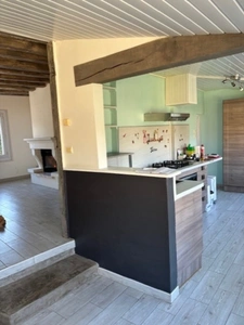 Maison de ville à la campagne – Charme, praticité et cadre bucolique