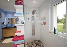 8-room house in Villette-d'Anthon