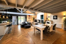 Appartement de caractère à vendre au cœur de Jonage (69) - Esprit loft 160m²
