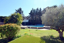 8-room house in Villette-d'Anthon