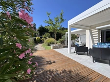 8-room house in Villette-d'Anthon