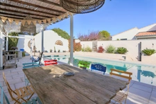 Élégante maison familiale avec espace réception et piscine – Baillargues