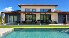 VILLA CONTEMPORAINE - SECTEUR PIC SAINT LOUP - VUE EXCEPTIONNELLE