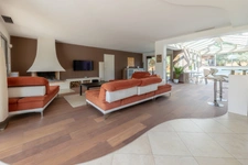 Villa Lagon - a single-storey villa of over 270 m2 on a landscaped plot of 2400 m2 with a swimming pool