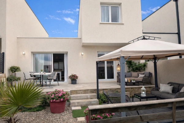 Exclusivité JUVIGNAC – Maison contemporaine de plus de 100 m2 avec jardin