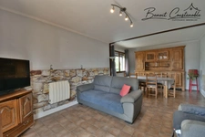 Venoy - Maison 103 m² - 4 chambres - Sous-sol total - Garage indépendant - Terrain 739 m²