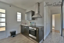 House for sale in Auxerre, Laborde area, measuring 51.2 m² – Full basement – 1 bedroom – 725 m² plot