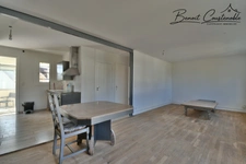 House for sale in Auxerre, Laborde area, measuring 51.2 m² – Full basement – 1 bedroom – 725 m² plot