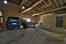 Maison à vendre de 188 m ²- 3 chambres à LABORDE commune de AUXERRE (89) - Terrain 1 740 m² - avec dépendances