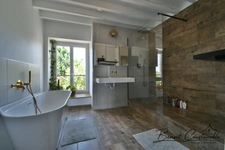 Maison à vendre de 188 m ²- 3 chambres à LABORDE commune de AUXERRE (89) - Terrain 1 740 m² - avec dépendances