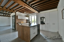 Maison à vendre de 188 m ²- 3 chambres à LABORDE commune de AUXERRE (89) - Terrain 1 740 m² - avec dépendances