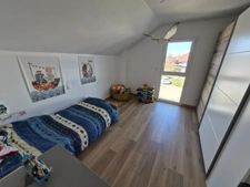 Maison contemporaine 5 pièces de 128 m² – 4 chambres – Vinzier – Calme absolu