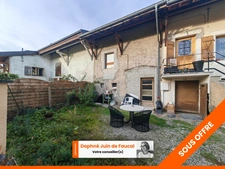 Maison de village à rénover – Fort potentiel au calme à Douvaine