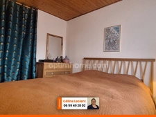 Maison en pierre à vendre 5 pièces ANGLES (85)