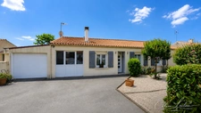 Maison individuelle - 120m2 - T5 avec piscine à Andilly (17)