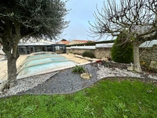 Ensemble immobilier à vendre 7 pièces LA TAILLEE (85)