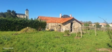 Ensemble immobilier en pierre à vendre à SAINT JULIEN DES LANDES (85)