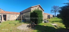 🏡 Corps de ferme en pierre 215 m² – Toitures neuves – Terrain 1 712 m² à St-Julien-des-Landes (85)