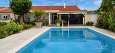 Maison - 120m2 - T5 avec piscine et fort potentiel  à Andilly (17)