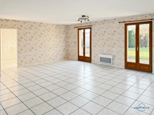 Gers (32) department, for sale in Barcelonne-du-Gers: Single-story, 4-room house with 105 m² of living space + attached garage and detached double garage on 1193 m² of land, in a quiet location