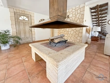 Landes (40) department, for sale in Aire-sur-l'Adour: contemporary 6-room house of 202m² of living space + terraces, pool house, 60m² garage and swimming pool on 2755m² of land, in a quiet location