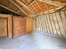Dpt Landes (40), à vendre AIRE SUR L'ADOUR maison à rénover T6 de 200 m² habitables + garage attenant et dépendances sur 1314 m² de terrain au centre village