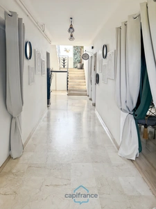 Dpt Gers (32), à vendre RISCLE très belle maison T8 de 220 m² habitables + grand garage et dépendances sur 875 m² de terrain, au calme