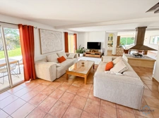 Landes (40) department, for sale in Aire-sur-l'Adour: contemporary 6-room house of 202m² of living space + terraces, pool house, 60m² garage and swimming pool on 2755m² of land, in a quiet location