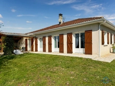 Dpt Gers (32), à vendre BARCELONNE DU GERS Maison T4 de 105 m² habitables en plain-pied + garage attenant de 33 m² + grande terrasse couverte de 50 m² sur 5549 m² de terrain