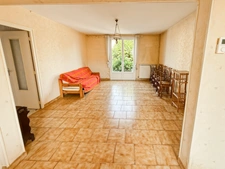 Dpt Gers (32), à vendre BARCELONNE DU GERS maison T4 de 90 m² habitables en plain-pied + garage et dépendance sur 684 m² de terrain, au calme