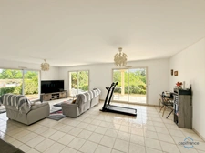 Gers (32) department, for sale in Barcelonne-du-Gers: beautiful contemporary 5-room house (T5) of 138 m² of living space on one level + terraces, swimming pool and garage on 1694 m² of land, in a quie
