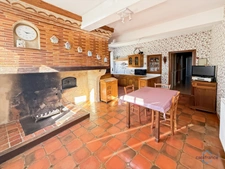 Gers (32), for sale in Viella: Superb character house with 8 rooms (T8) offering 270 m² of living space + large adjoining garage, carport and campervan shelter, swimming pool on 5493 m² of land, in a 