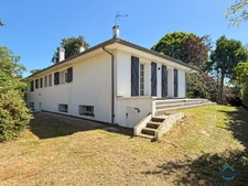 Dpt Landes (40), à vendre AIRE SUR L'ADOUR maison T4 de 140m² habitables + sous-sol intégral avec garage sur 2485m² de terrain