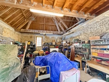 Gers (32), for sale in Viella: Superb character house with 8 rooms (T8) offering 270 m² of living space + large adjoining garage, carport and campervan shelter, swimming pool on 5493 m² of land, in a 