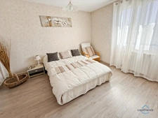 Dpt Gers (32), à vendre BARCELONNE DU GERS Maison T4 de 105 m² habitables en plain-pied + garage attenant de 33 m² + grande terrasse couverte de 50 m² sur 5549 m² de terrain