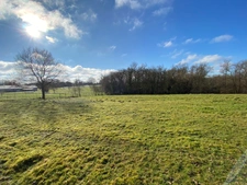 Dpt Gers (32), à vendre proche de BARCELONNE DU GERS Terrain à bâtir de 3224 m², au calme