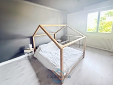 Dpt Gers (32), à vendre RISCLE très belle maison T8 de 220 m² habitables + grand garage et dépendances sur 875 m² de terrain, au calme