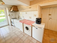 Gers (32), for sale in Viella: Superb character house with 8 rooms (T8) offering 270 m² of living space + large adjoining garage, carport and campervan shelter, swimming pool on 5493 m² of land, in a 