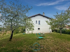 Dpt Gers (32), à vendre BARCELONNE DU GERS belle maison T5 de 105 m² habitables sur 2 niveaux + garage sur 617 m² de terrain, au bout d'une impasse, au calme