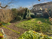 Gers (32) department, for sale in BARCELONNE DU GERS: 3-bedroom house of 92 m² of living space on one level + garage and outbuilding on 563 m² of land, in a quiet location close to shops