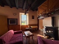 Dpt Hautes Pyrénées (65), à vendre SADOURNIN corps de ferme avec maison T6 de 125m² + grandes dépendances attenantes sur 8280 m² de terrain, au calme