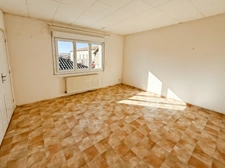 Gers (32) department, for sale in BARCELONNE DU GERS: 7-room house with 160 m² of living space + adjoining barn on 250 m² of land  