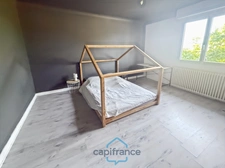 Dpt Gers (32), à vendre RISCLE très belle maison T8 de 220 m² habitables + grand garage et dépendances sur 875 m² de terrain, au calme