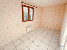 Gers (32) department, for sale in Barcelonne-du-Gers: Single-story, 4-room house with 105 m² of living space + attached garage and detached double garage on 1193 m² of land, in a quiet location