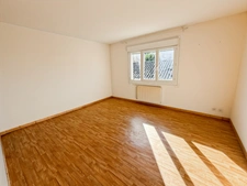 Gers (32) department, for sale in BARCELONNE DU GERS: 7-room house with 160 m² of living space + adjoining barn on 250 m² of land  