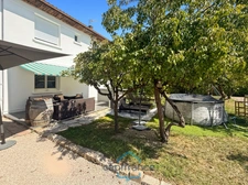 Dpt Gers (32), à vendre RISCLE très belle maison T8 de 220 m² habitables + grand garage et dépendances sur 875 m² de terrain, au calme
