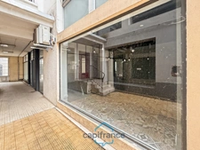 Dpt Landes (40), à vendre AIRE SUR L'ADOUR Local/Bureaux de 72m² utilisables + cave, bon emplacement au centre-ville